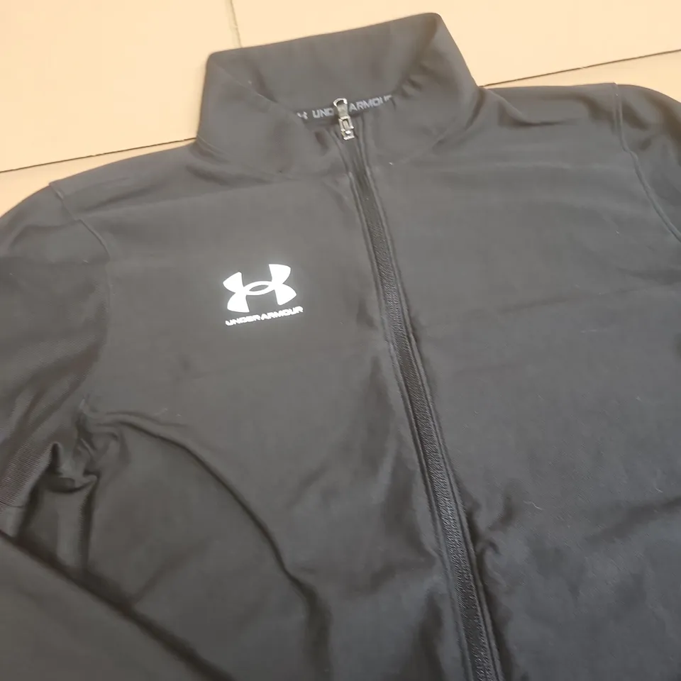 UNDER ARMOUR ZIP-UP JACKET – BLACK - SIZE M