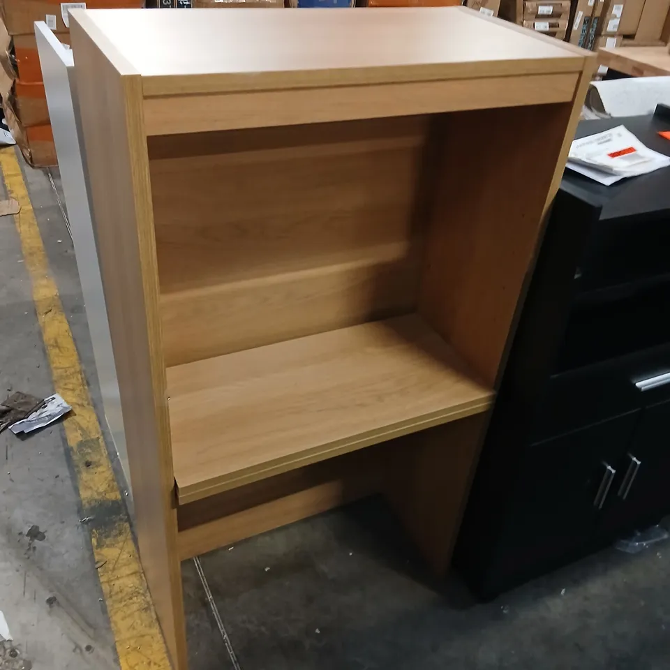 BRENDER CLASSIC OAK STORAGE UNIT