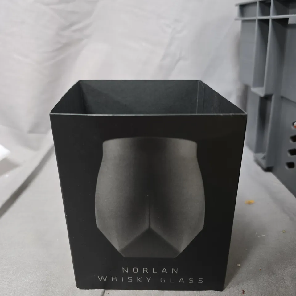 NORLAN WHISKY GLASS – MATTE BLACK