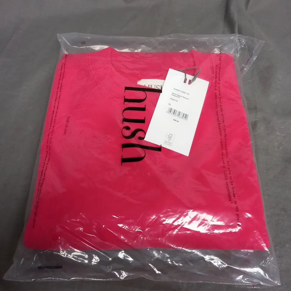 SEALED HUSH VERNE RAGLAN RELAXED SWEATSHIRT IN MAGENTA - XS