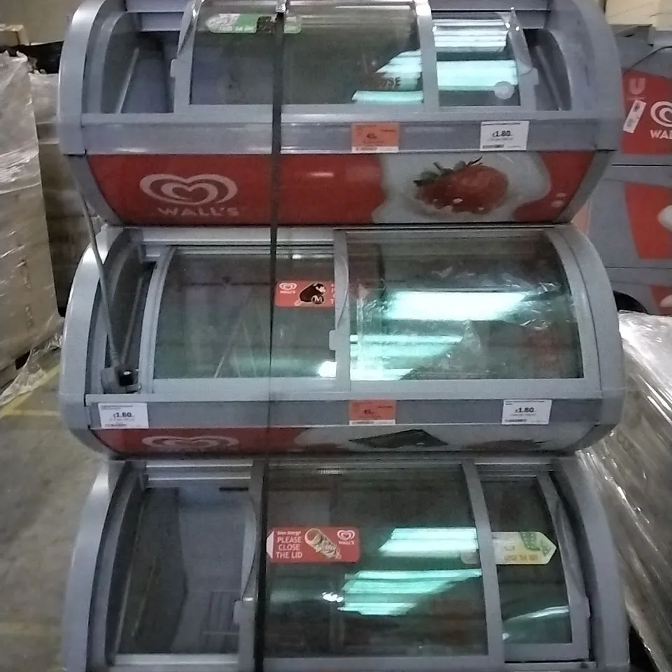 WALL'S TRIPLE LEVEL DISPLAY MEDIUM ICE CREAM FREEZER