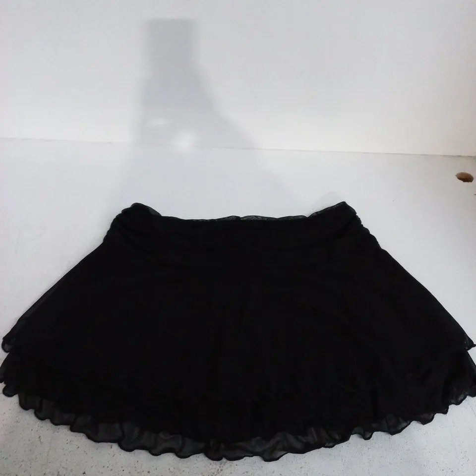 URBAN OUTFITTERS BLACK SKIRT – UK SIZE LG, RUFFLED HEM