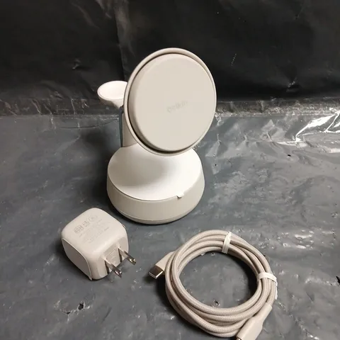 BELKIN ULTRA CHARGE PRO MAGNETIC CHARGING DOCK