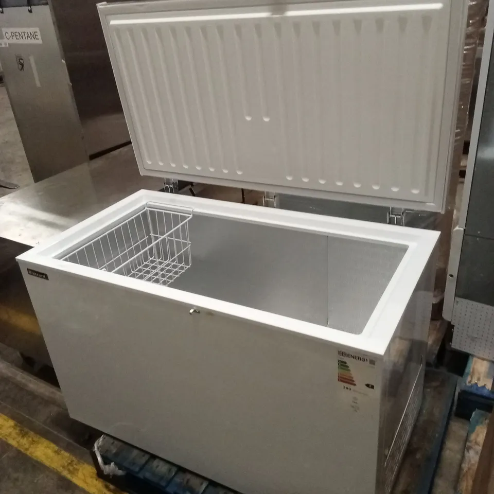 BLIZZARD CF450SS STAINLESS STEEL LID CHEST FREEZER - 450L