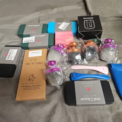 APPROXIMATELY 12 ASSORTED HEALTH & BEAUTY PRODUCTS TO INCLUDE NAIL CLIPPERS, BAMBOO TOOTHBRUSHES, AND ESTRID SHAVERS ETC.
