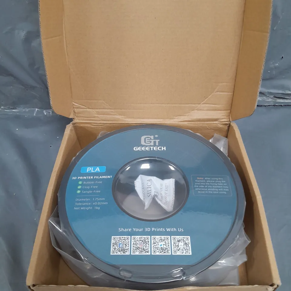 BOXED GEETECH 3D PRINTER FILAMENT .