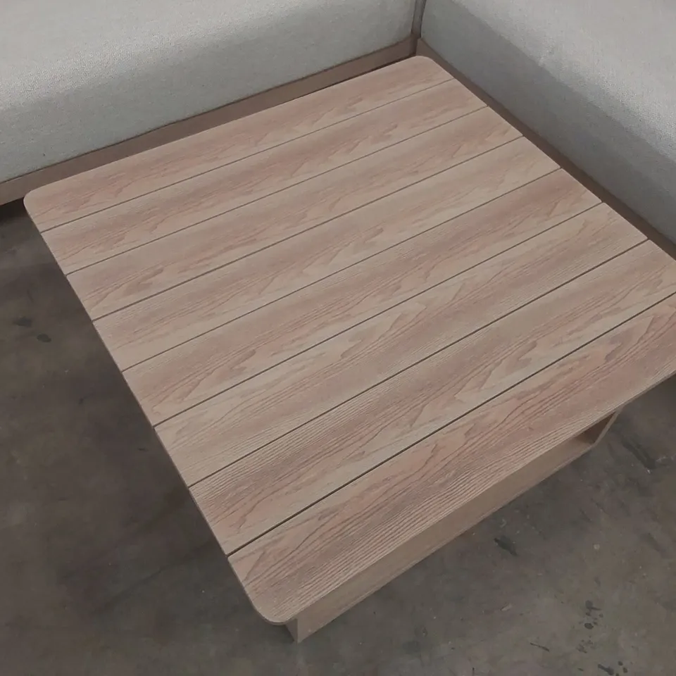DARLINGTON WOODLOOK CORNER SET WITH COFFEE TABLE