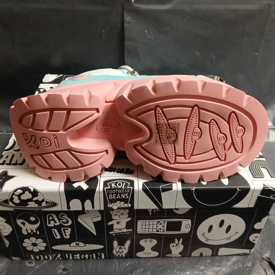 BOXED PAIR OF KOI FOOTWEAR BEANS CHUNKY PLATFORM SNEAKERS – UK SIZE 3