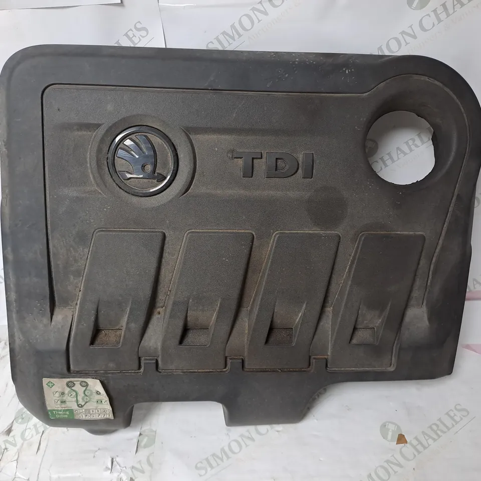 SKODA ENGINE COVER / COLLECTION ONLY 