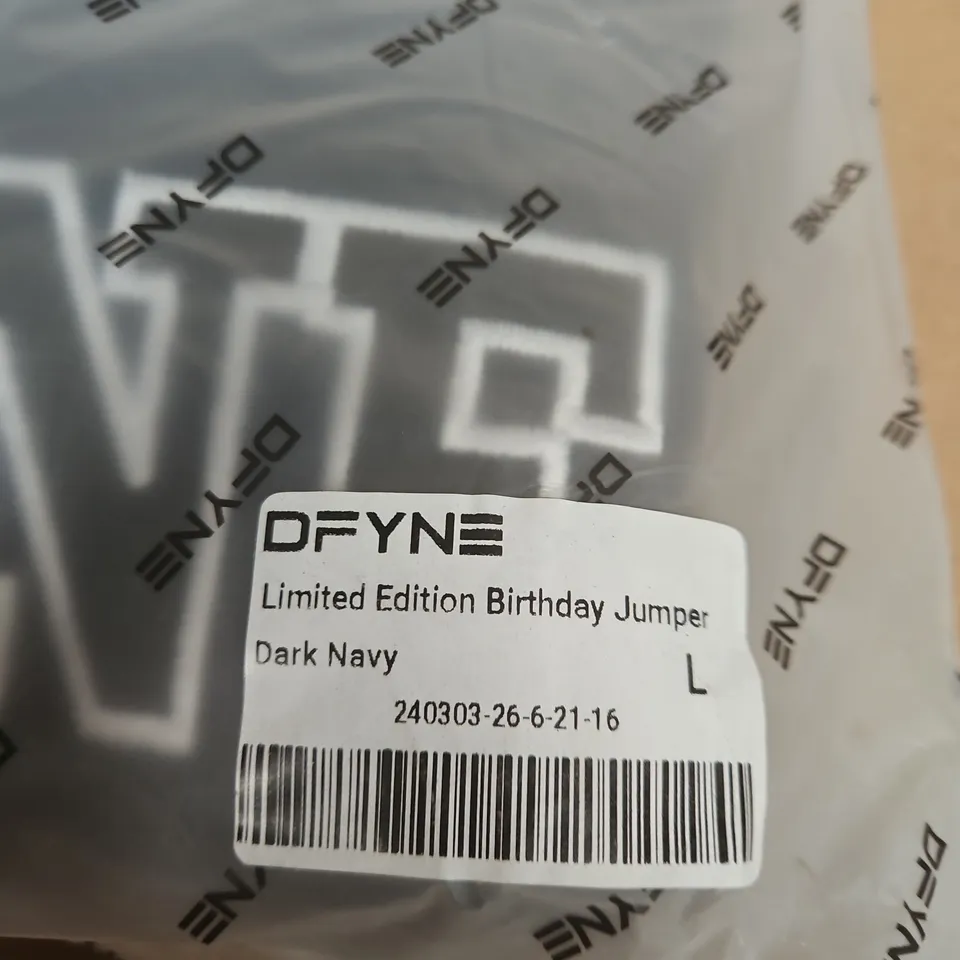 DFYNE LIMITED EDITION BIRTHDAY JUMPER - DARK NAVY - SIZE L