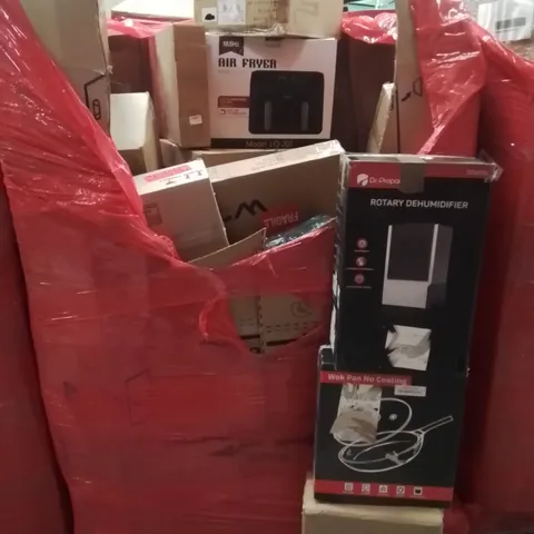 PALLET CONTAINING VARIOUS ASSORTED BOXED HOUSEHOLD ITEMS TO INCLUDE: ROTARY DEHUMIDIFIER, NON COATED WOK PAN, AIR FRYER, OFFICE ORGANISER AND LOTS MORE UNMARKED BOXED ITEMS