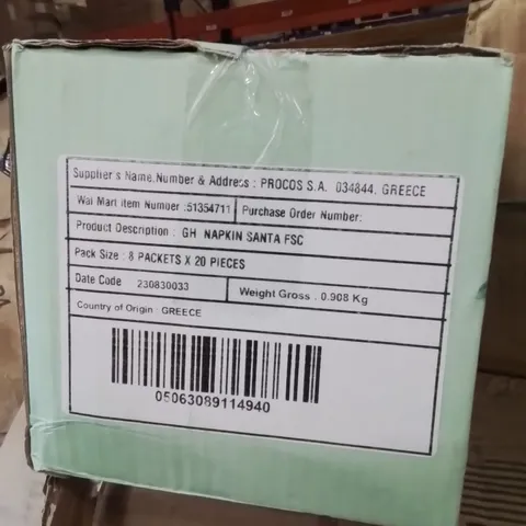 PALLET CONTAINING A LARGE QUANTITY OF SANTA CLAUS NAPKINS 160 NAPKINS PER BOX