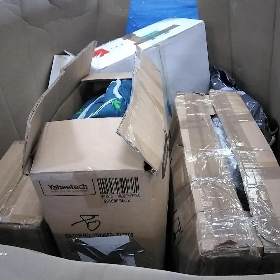 PALLET OF ASSORTED ITEMS INCLUDING ACCSTORE NON-WOVEN FABRIC SHOE RACK, ACEKOOL AIR FRIER, IMMEK SCOOTER, MERDIA GUN CASE, NAVRIS INSECT HOTEL 