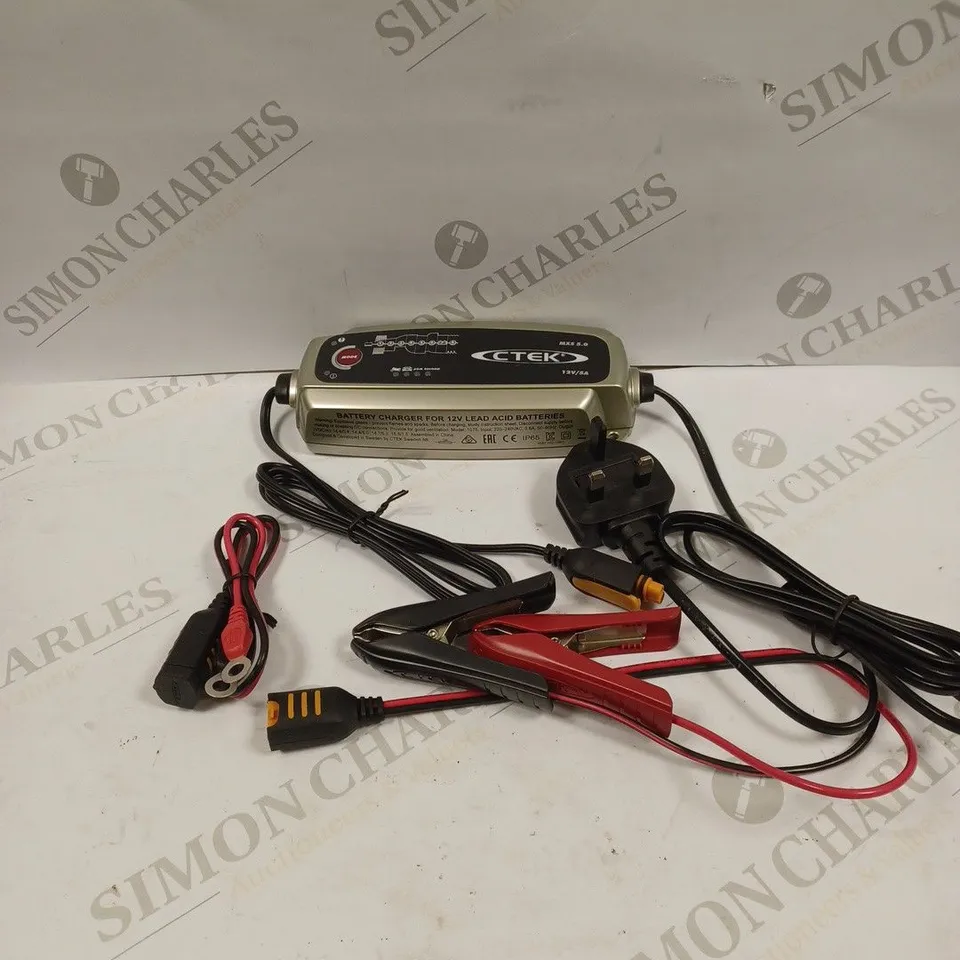 CTEK MXS 5.0 BATTERY CHARGER & MAINTAINER 