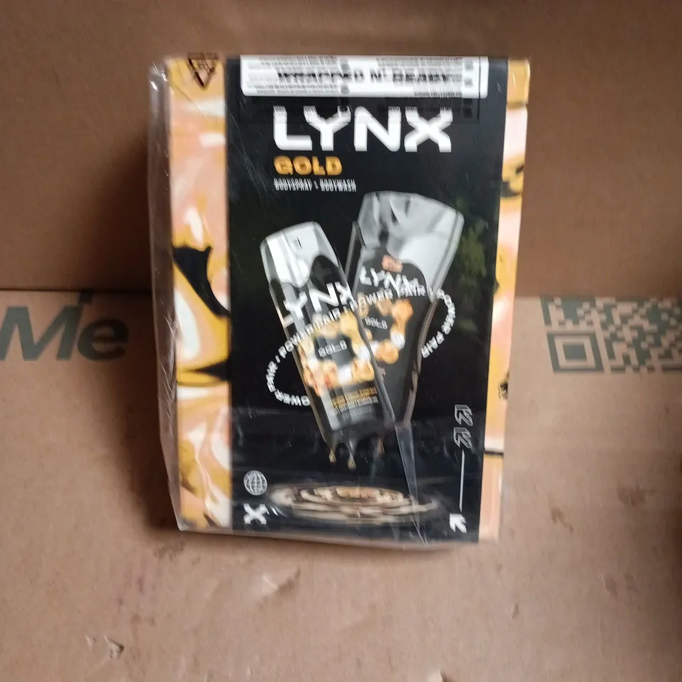 BOX OF APPROXIMATELY 14 ASSORTED COSMETIC ITEMS INCLUDING SANTUARY SPA , LYNX GOLD AND SOL DE JANEIRO PERFUME MIST SET 