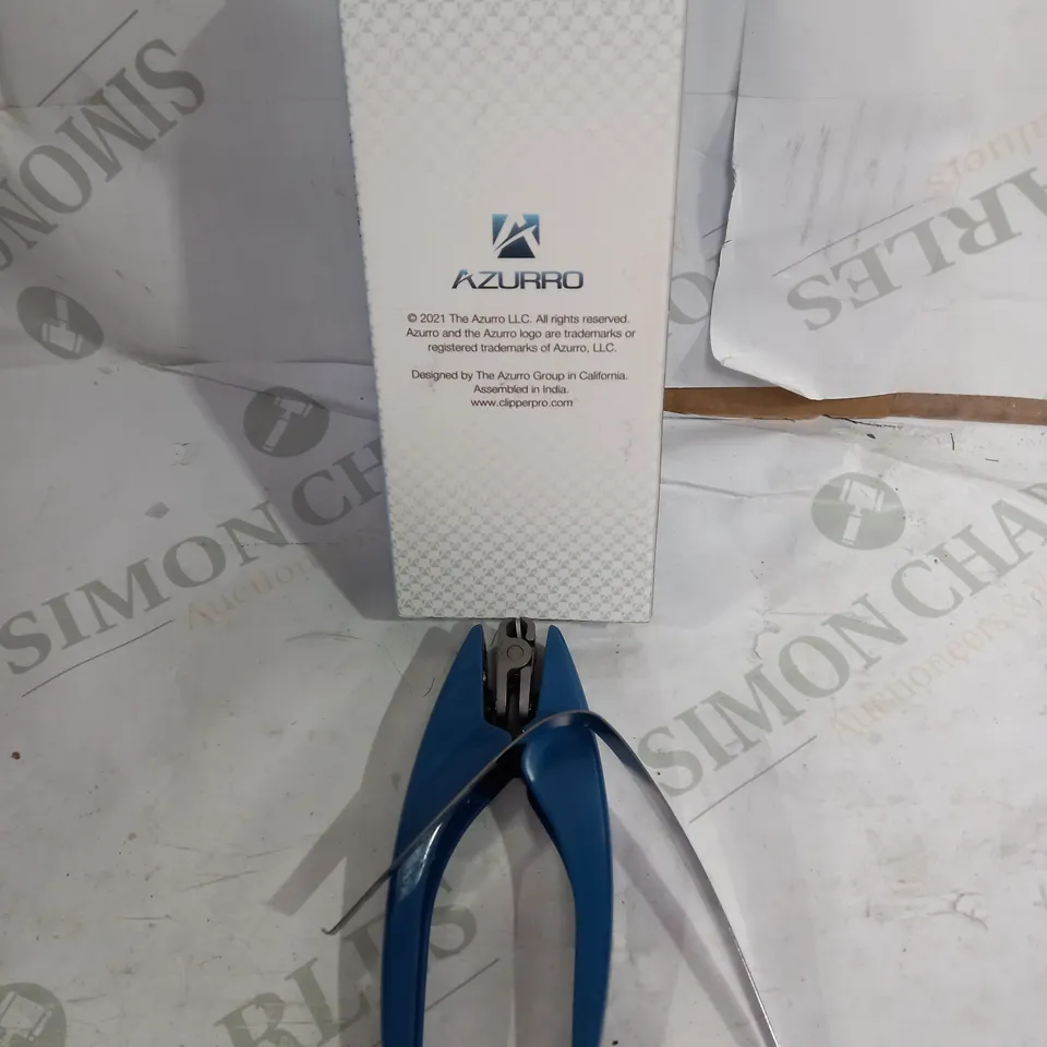 CLIPPERPRO 2.0 NAIL CLIPPERS WITH 180 DEGREE SWIVEL HEAD & LOCK