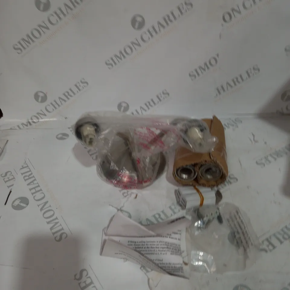 FOCUS - MEXICO 2 LIGHT FITTING 