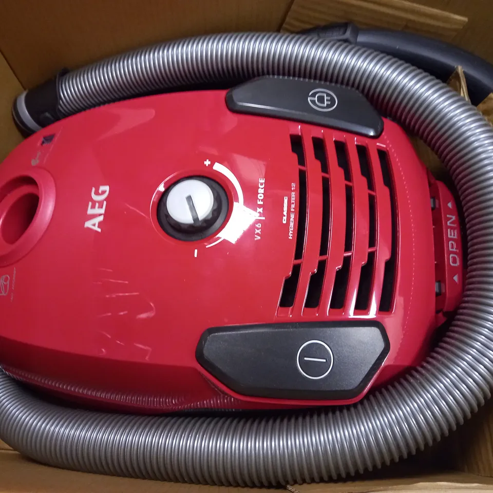 AEG VX6 CLASSIC HYGIENE FILTER VACUUM 
