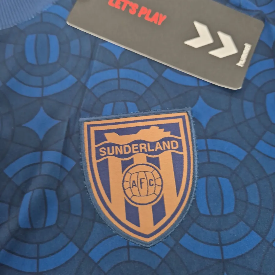 SUNDERLAND AFC THIRD JERSEY 2020-21 – HUMMEL, OFFICIAL AUTHENTIC APPAREL, UK XXL (2XL)