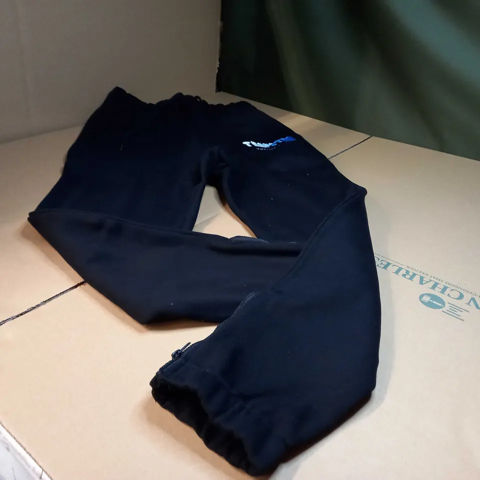TRAPSTAR BLACK/LOGO JOGGERS - MEDIUM
