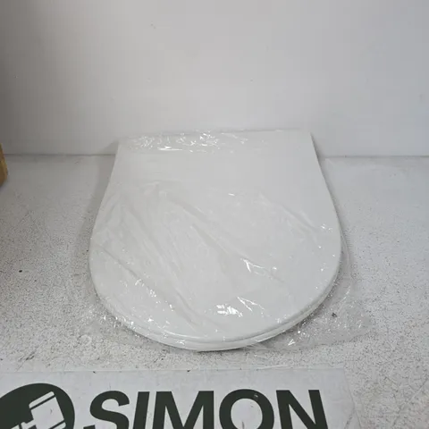 VITRA SENTO SLIM SOFT-CLOSE TOILET SEAT – WHITE, MODEL 120-003-009 (BOXED)