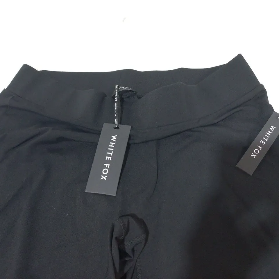 WHITE FOX CANT GO WRONG WIDE LEG CAPRI IN BLACK - XL