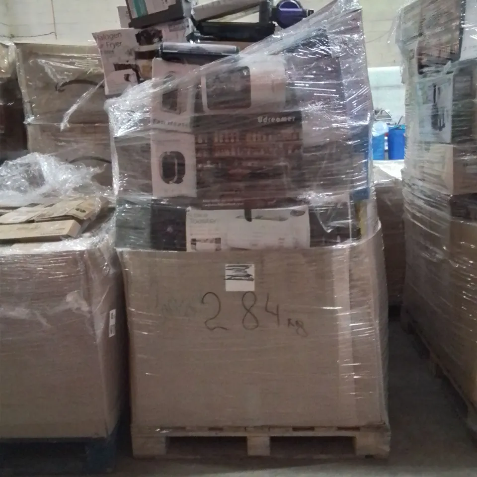 PALLET OF ASSORTED ELECTRICAL ITEMS TO INCLUDE;MASSAGER,DEHUMIDIFIER,LED NAIL DRYER LAMP