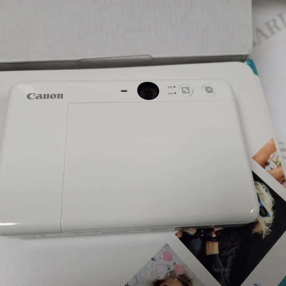 CANON ZOEMINI S WHITE INSTANT PRINT  CAMERA 