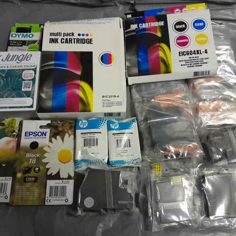 LOT OF ASSORTED PRINTER INK CARTRIDGES TO INCLUDE DYMO, HP AND EPSON