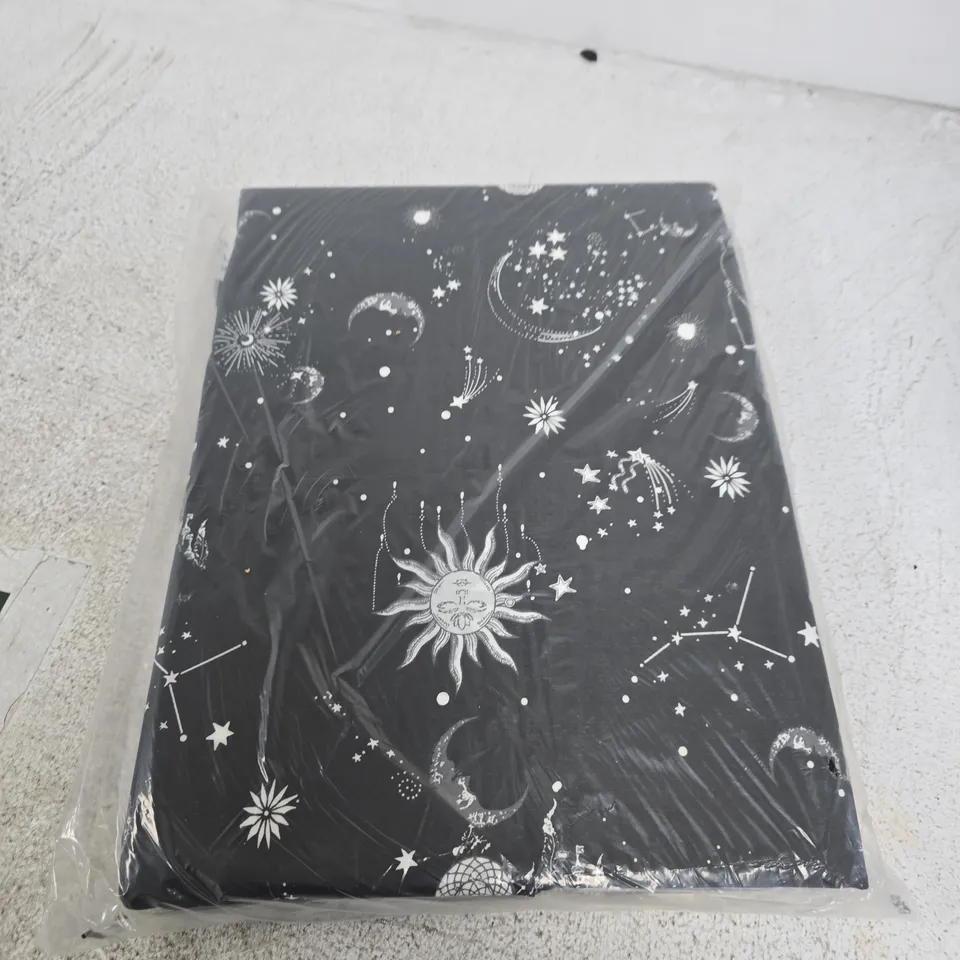 MOON AND STAR DUVET SET - DOUBLE 