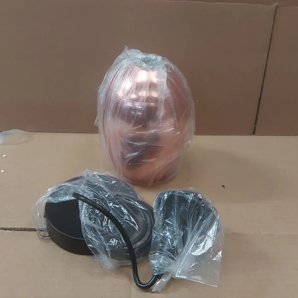 BOXED PENDANT LIGHT