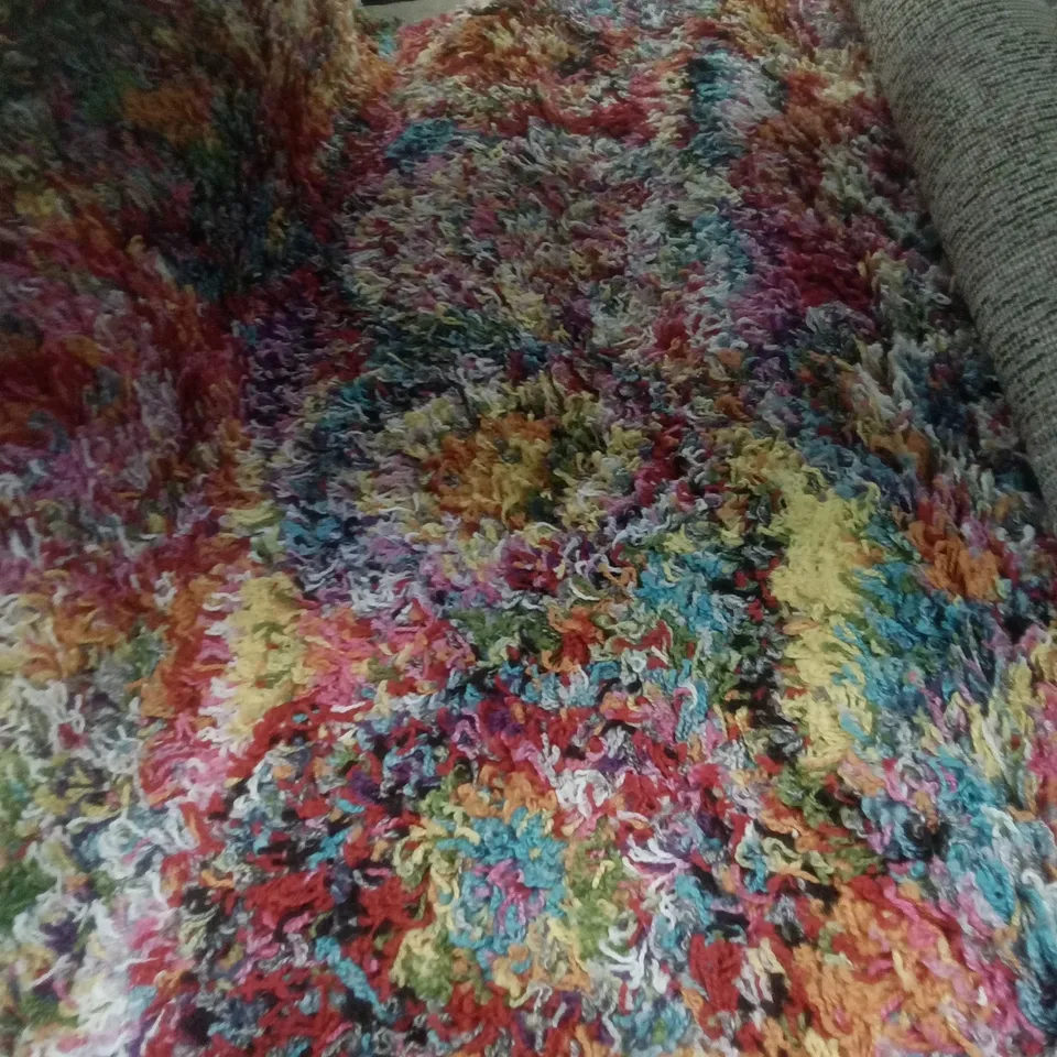 VERDUZCO RED/BLUE/YELLOW RUG 3'3"X5'