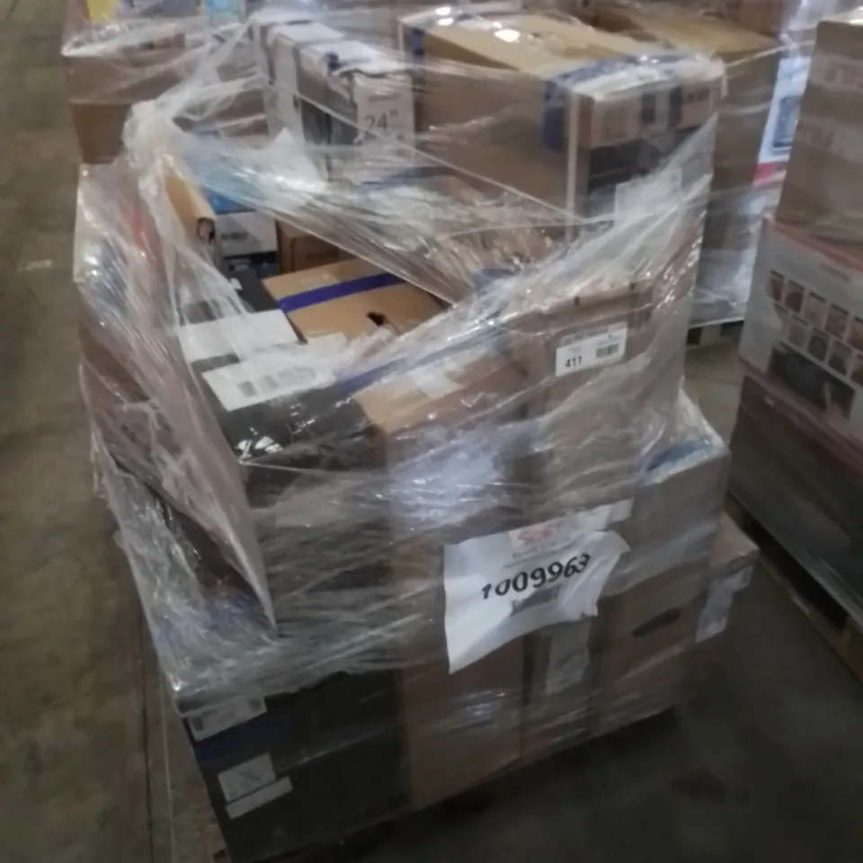 PALLET TO CONTAIN APPROXIMATELY 21 ASSORTED MONITORS INCLUDES