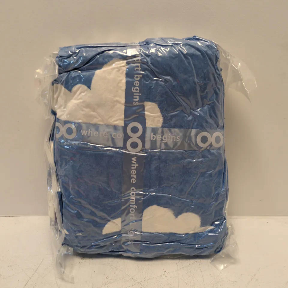 Clothing – UK L/XL – Mixed packaging