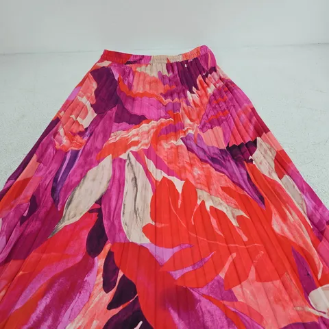 ONLY WOMEN'S PLISSÉ POLYESTER SKIRT – UK 8 (EU 36), CORAL ROSE PRINT
