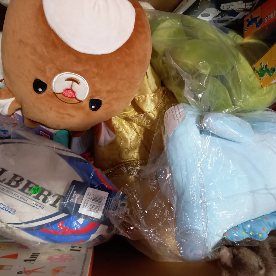 BOX OF APPROXIMATELY 15 ASSORTED TOYS AND GAMES TO INCLUDE PAINTING DESIGNER, HUNGRY ALIENS, MY LITTLE PONY 4-IN-1 RAVENSBURGER PUZZLE, ETC