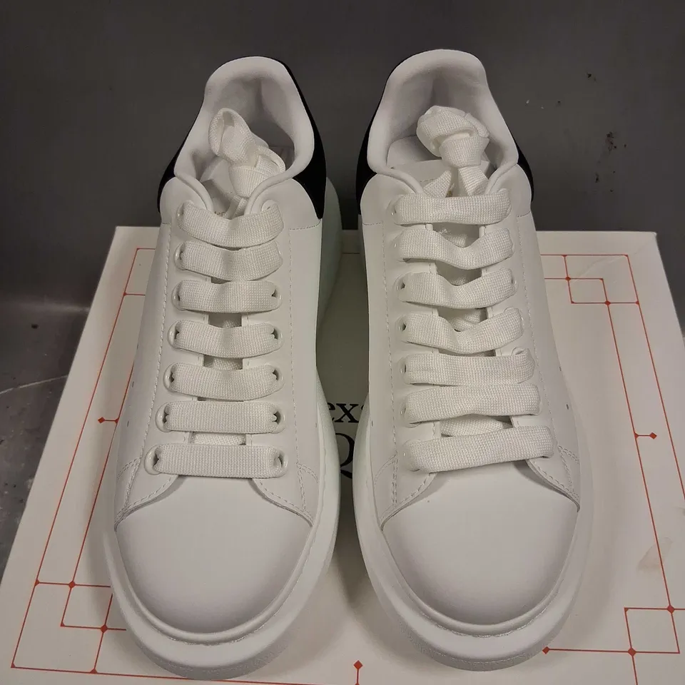 BOXED ALEXANDER MCQUEEN SNEAKER SIZE 38