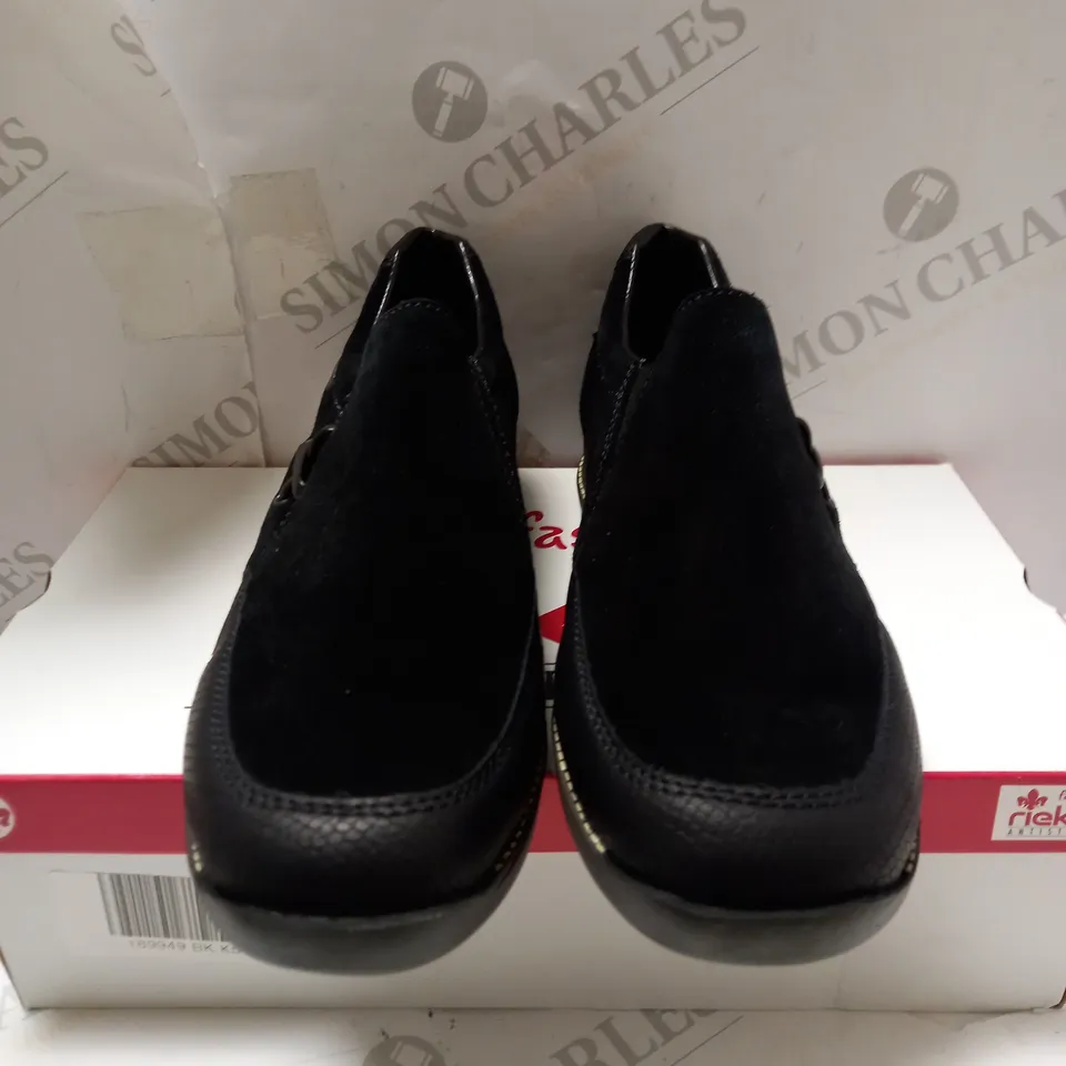 RIEKER BLACK SHOE BOOTS - SIZE 5