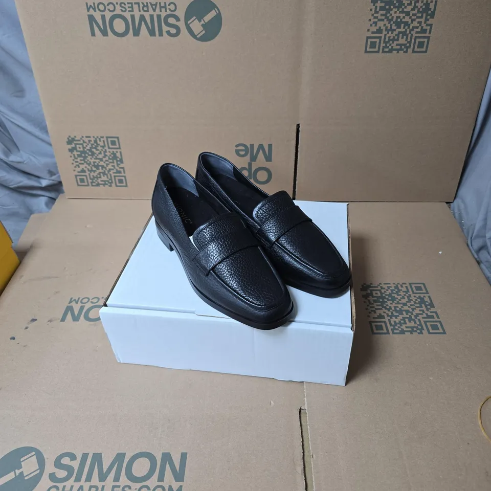 VIONIC BLACK LEATHER SLIP-ON LOAFERS UK 6