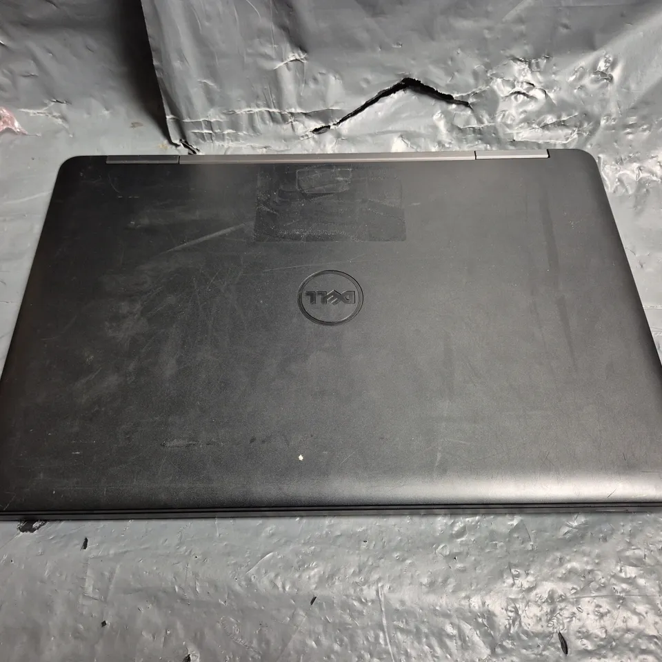 DELL LATITUDE E5540 LAPTOP