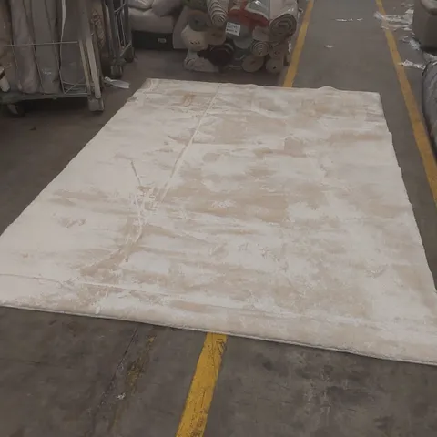 QUALITY DESIGNER AREA RUG - APPROXIMATELY 335 x 240cm