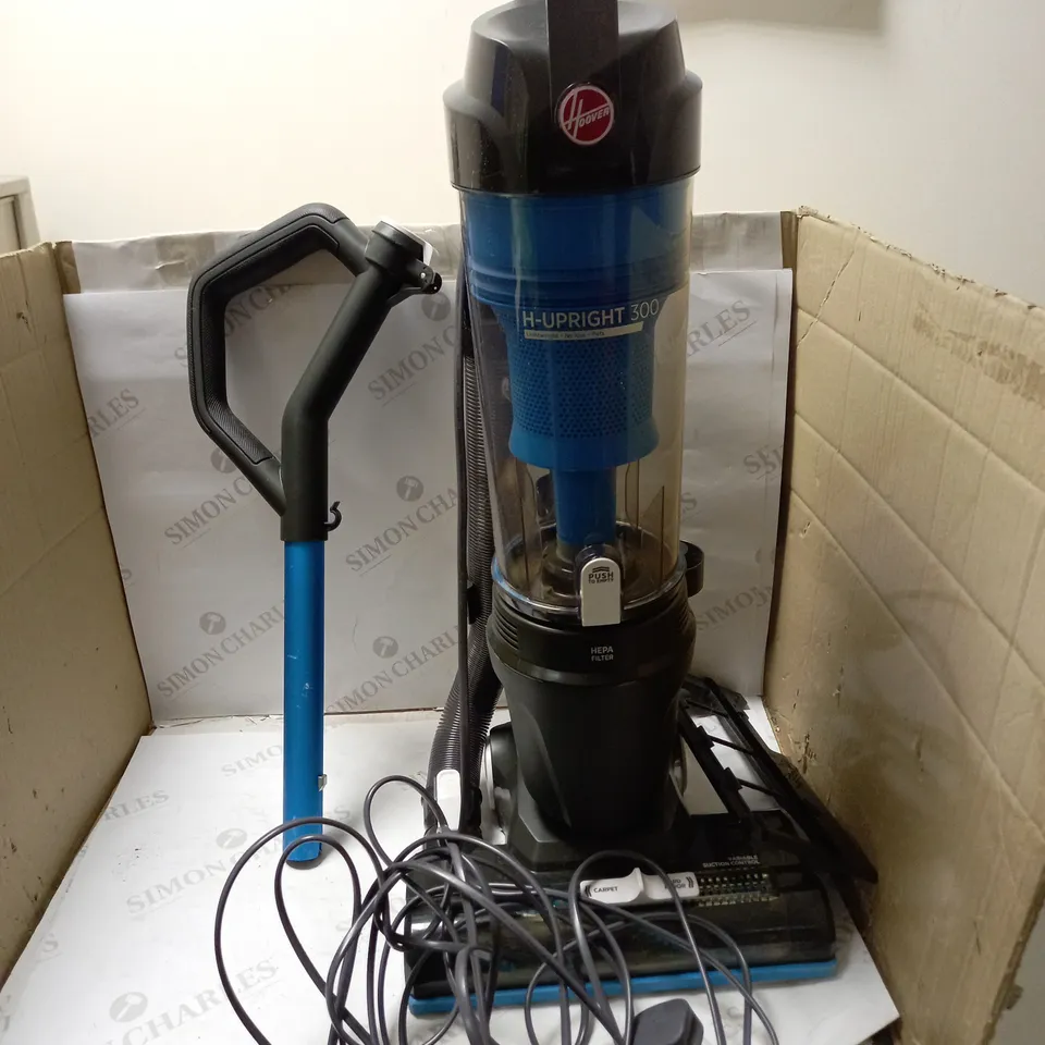 HOOVER H-UPRIGHT 300 VACUUM CLEANER