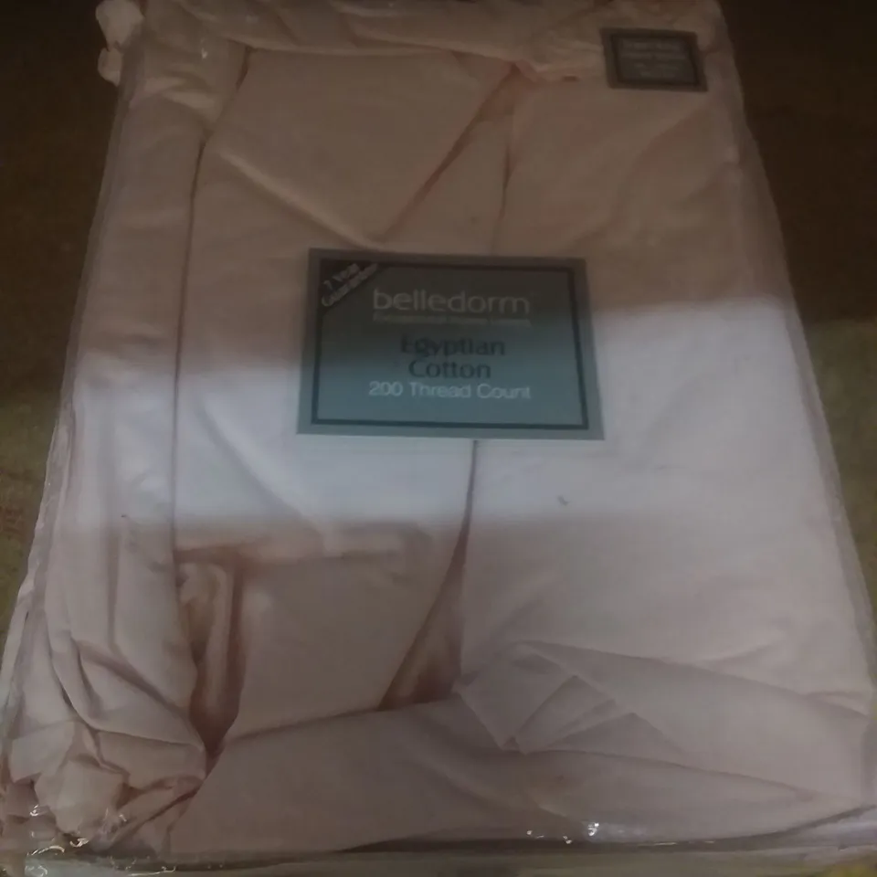 PLAIN DYE EGYPTIAN QUALITY SUPER KING FITTED SHEET