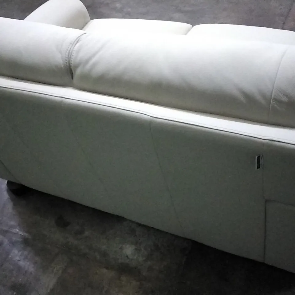 QUALITY ITALIAN DESIGNER ONTARIO 2 SEATER SOFA IN WHITE LEATHER 