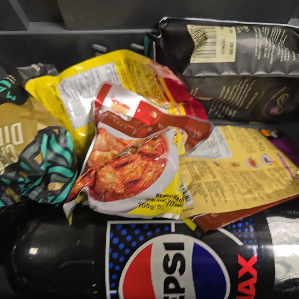 APPROXIMATELY 8 ASSORTED FOOD & DRINK ITEMS TO INCLUDE - PEPSI MAX , OLIVE OIL ETC