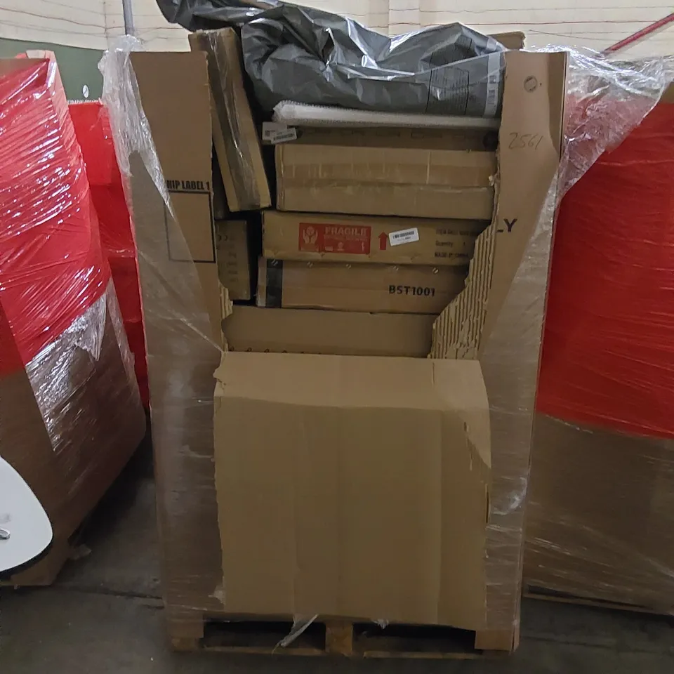PALLET TO CONTAIN ASSORTED HOUSEHOLD ITEMS AND CONSUMER PRODUCTS. INCLUDING LAPTOP STAND, MAKEUP MIRROR, HEATER, COOKING HOB, BOXED FURNITURE ETC