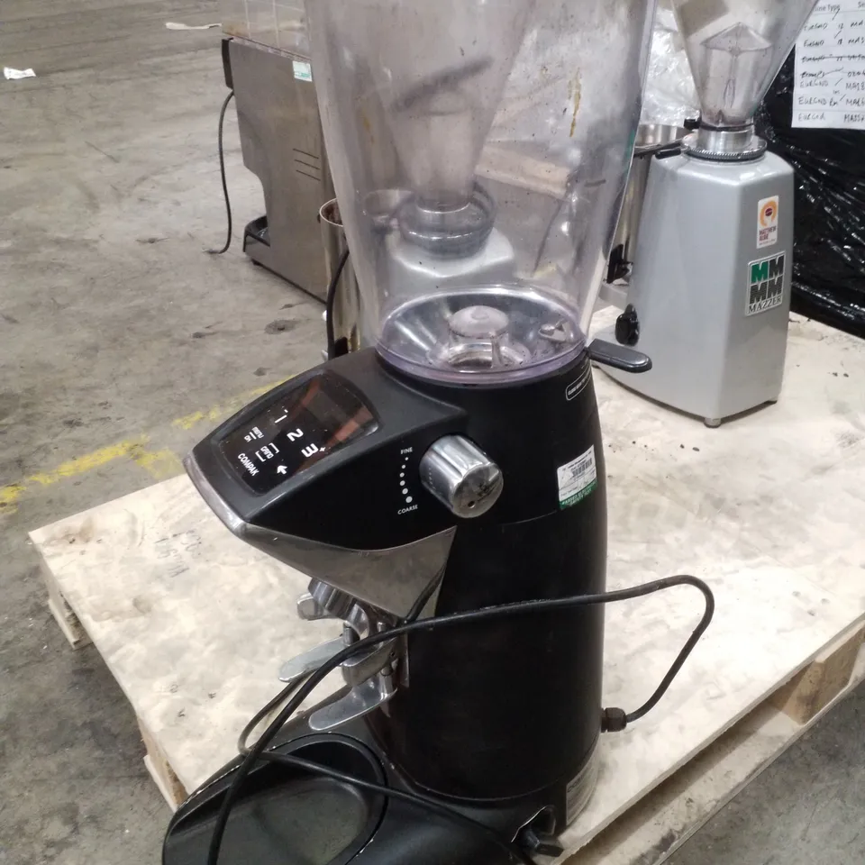 COMPAK CPF10 COMMERCIAL COFFEE BEAN GRINDER