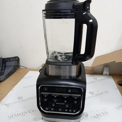 NINJA BLENDER & SOUP MAKER