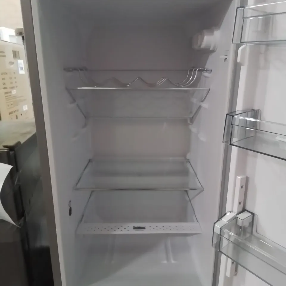 SHARP SJ-BB04DTXSF-EN FREESTANDING FRIDGE FREEZER IN SILVER  - UNPROCESSED RAW RETURN