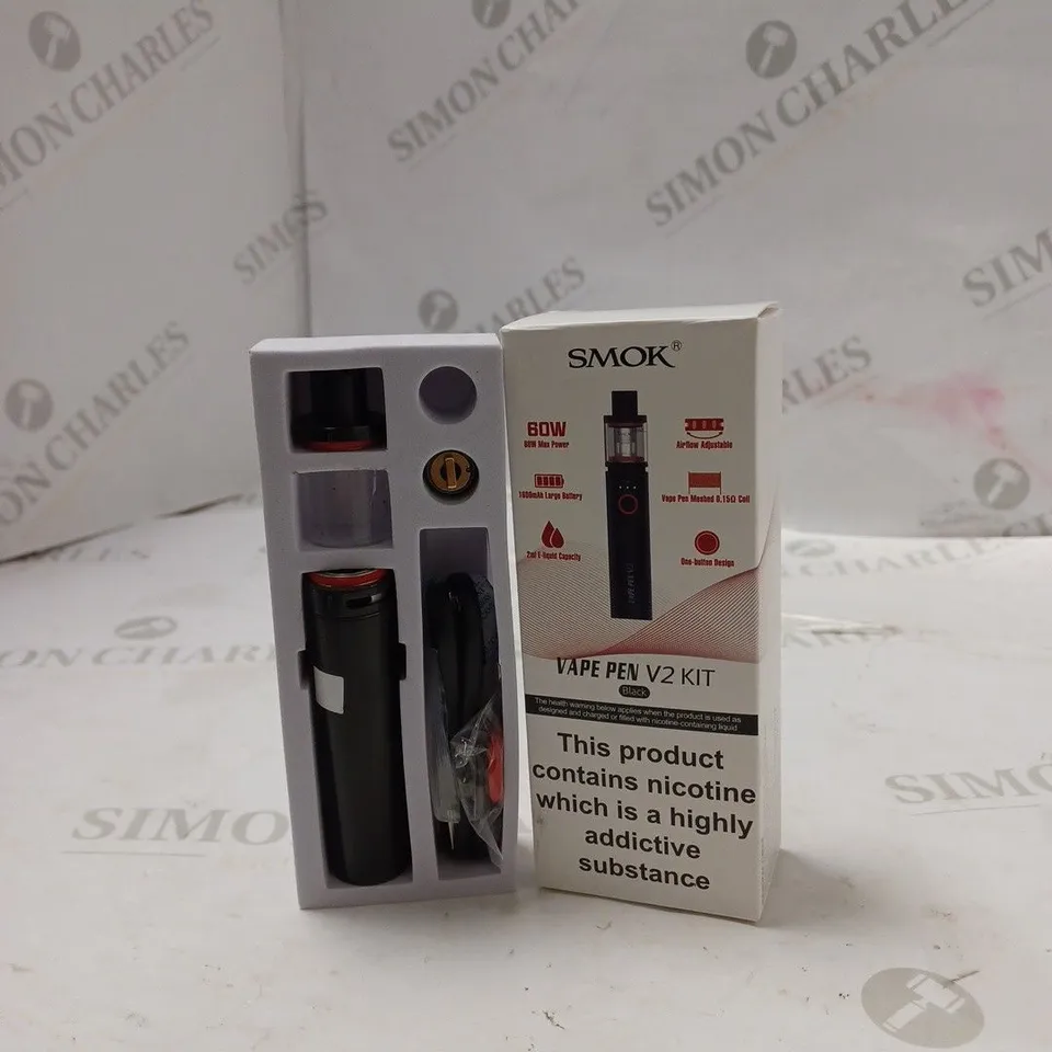 BOXED SMOK VAPE PEN V2 KIT - BLACK. 